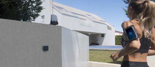 Устройства проводного управления, на которые можно подавать команды дистанционно