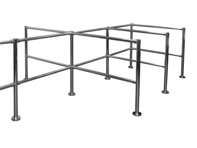 Комплект полуростового ограждения (добор) для установки одного или двух полуростовых турникетов.