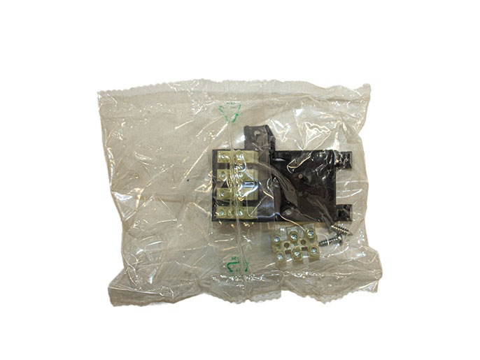 Кронштейн с колодкой подключений C-BX (арт119RICX020)