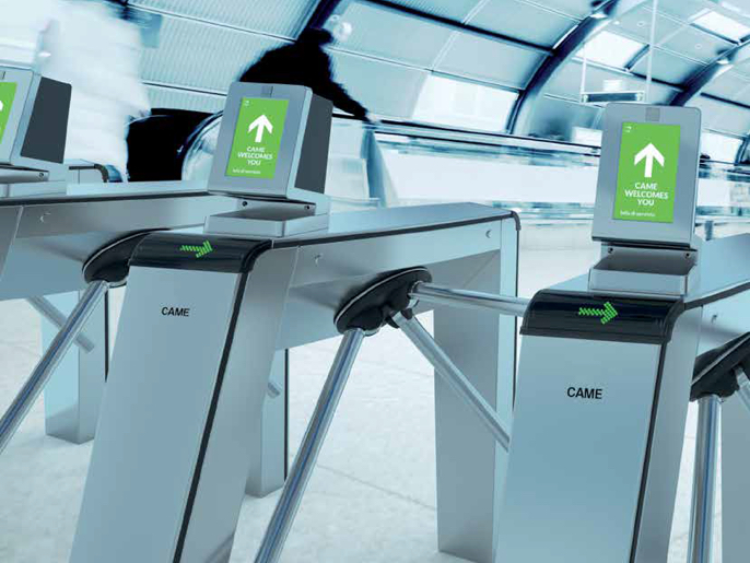 Турникет тумбовый моторизованный XVIA с автоматической системой антипаники (7 из 9)