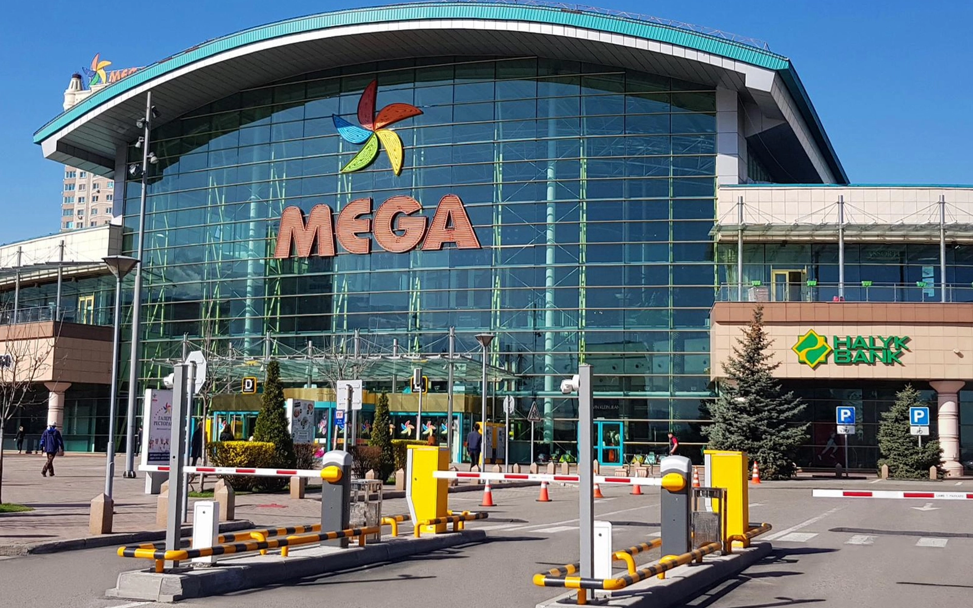 ТРЦ MEGA CENTER ALMA-ATA (1 из 6)